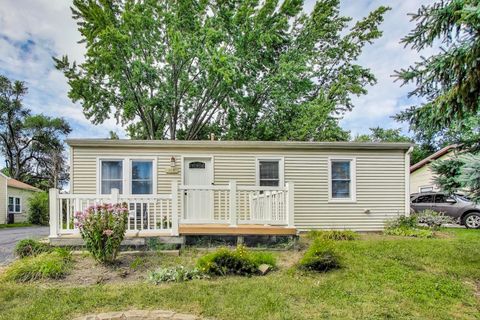 Tiny photo for 110 Cedar Circle, Streamwood, IL 60107 (MLS # 12485273)