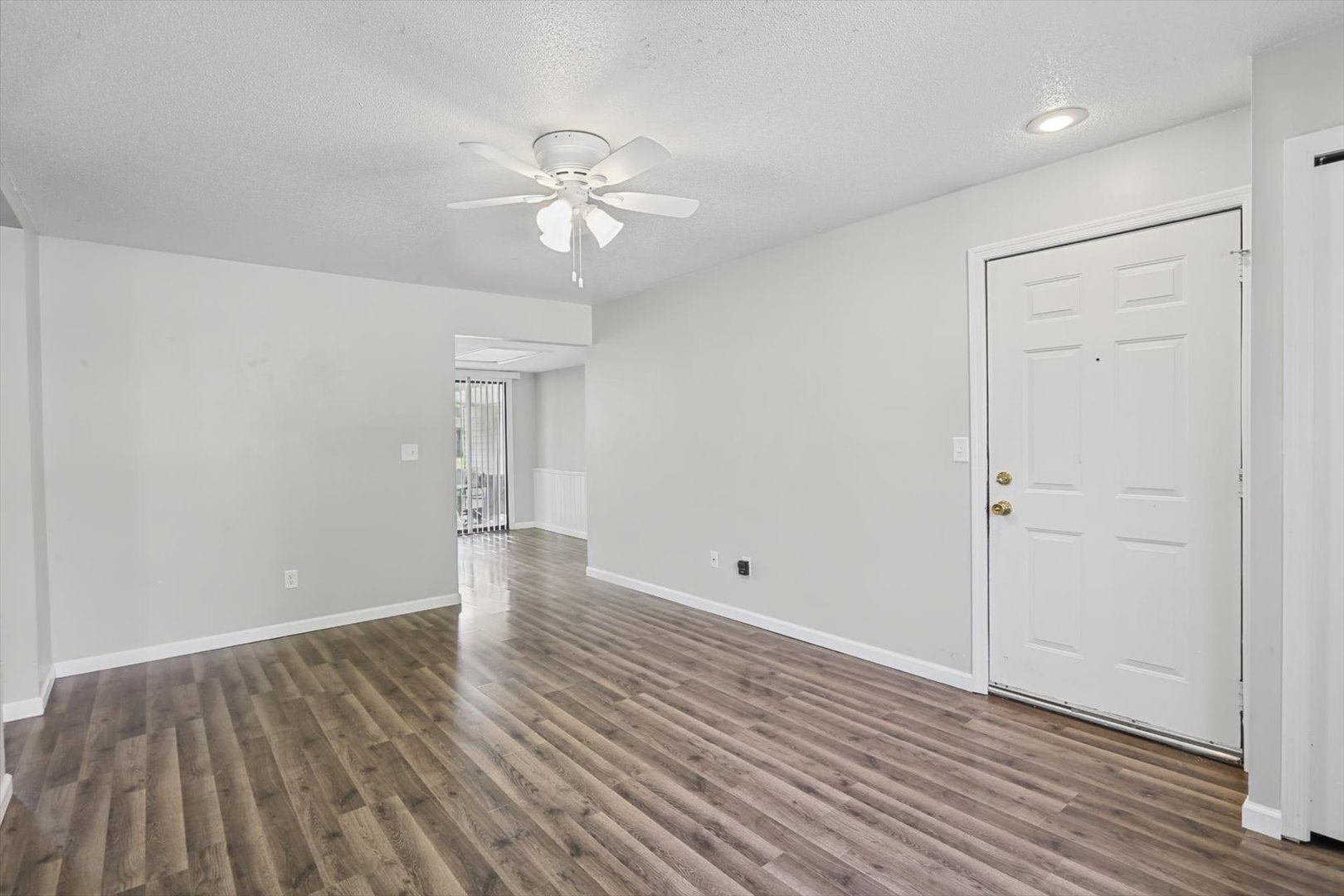 1203 Dean Drive 1