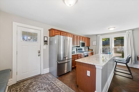 Tiny photo for 604 S Van Buren Street, Batavia, IL 60510 (MLS # 12477529)