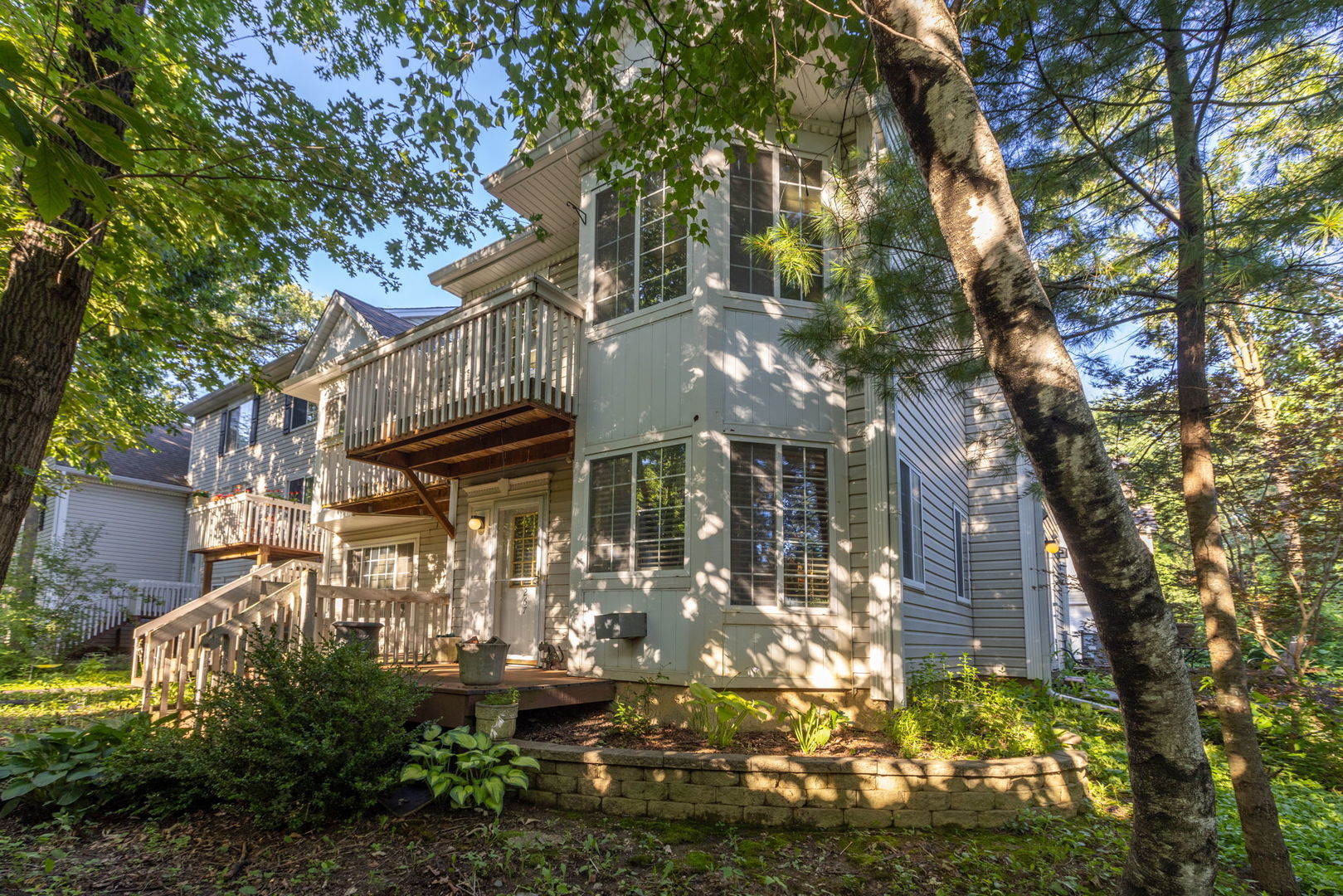 267 W Treehouse Lane