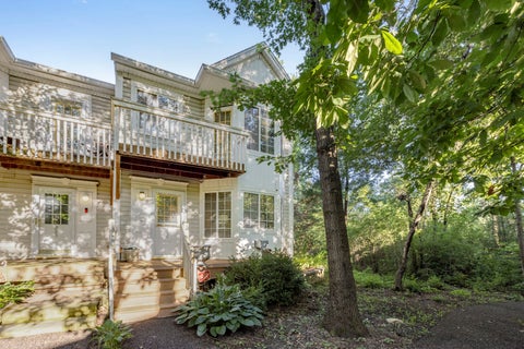 Photo of 267 W Treehouse Lane, Round Lake, IL 60073 (MLS # 12686804)