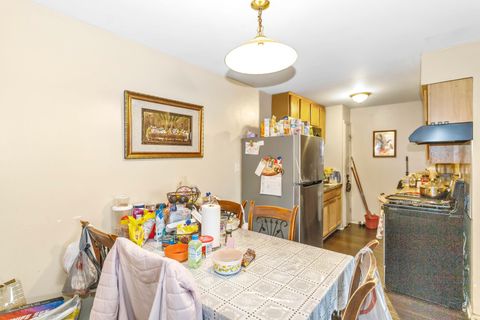 Tiny photo for 1180 Meadow Lane #6-306, Hoffman Estates, IL 60169 (MLS # 12589472)