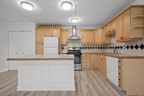 Tiny photo for 1133 ROYAL ST GEORGE Drive #107, Naperville, IL 60563 (MLS # 12472239)