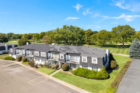 Tiny photo for 1133 ROYAL ST GEORGE Drive #107, Naperville, IL 60563 (MLS # 12472239)