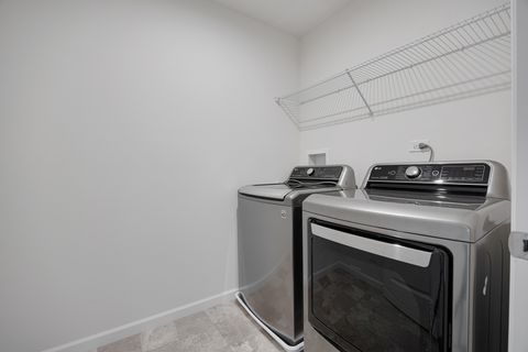 Tiny photo for 470 Watercress Drive, Aurora, IL 60504 (MLS # 12570258)