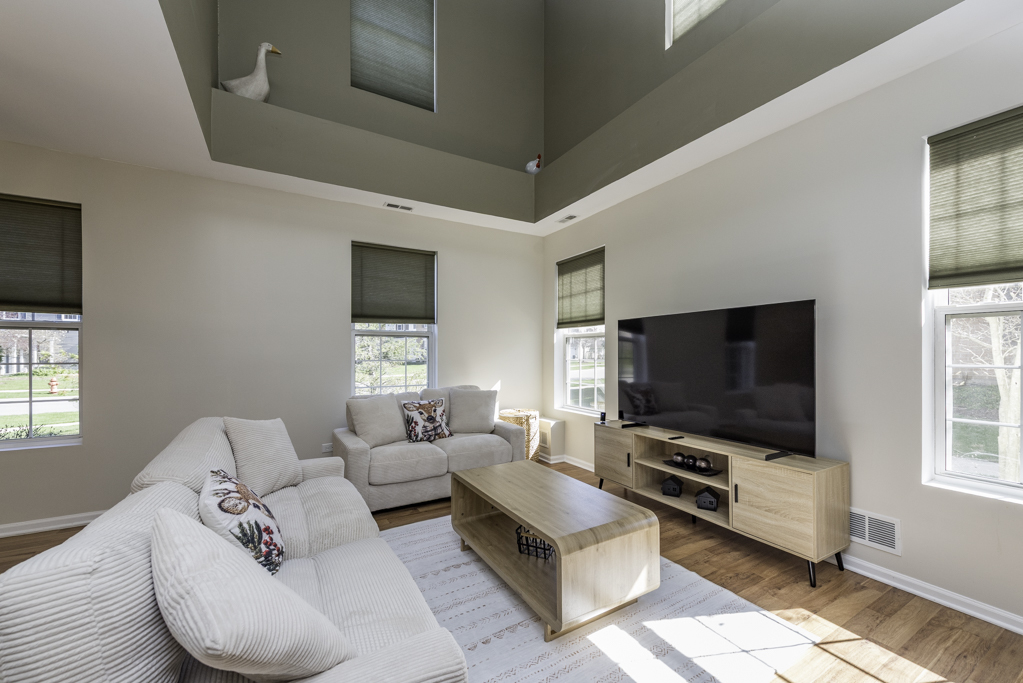 368 S Litchfield Drive