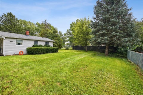 Tiny photo for 4809 E Wonder Lake Road, Wonder Lake, IL 60097 (MLS # 12765860)