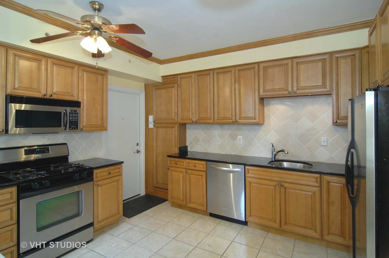2130 N Lincoln Park West Avenue 5S