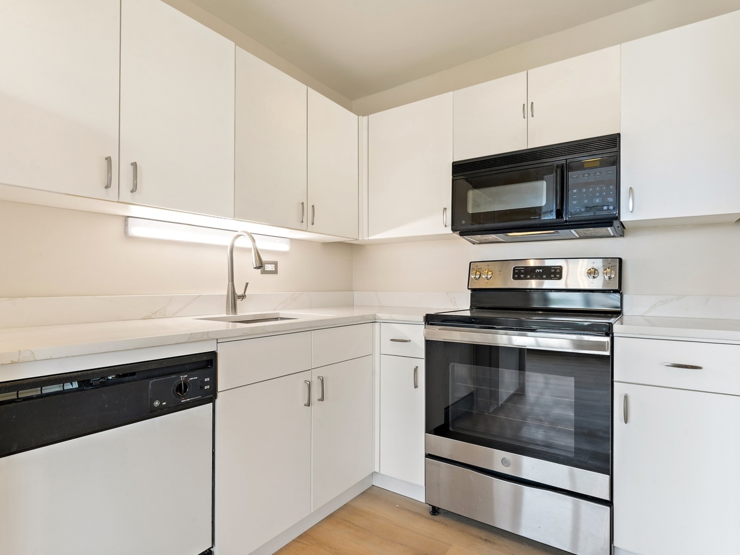 1700 E 56th Street 705