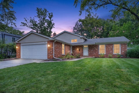 Tiny photo for 352 Berry Drive, Naperville, IL 60540 (MLS # 12765421)
