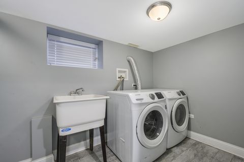 Tiny photo for 4234 S St Lawrence Avenue, Chicago, IL 60653 (MLS # 12588154)