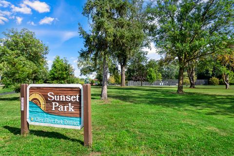 Tiny photo for 155 N Park Boulevard, Glen Ellyn, IL 60137 (MLS # 12511859)