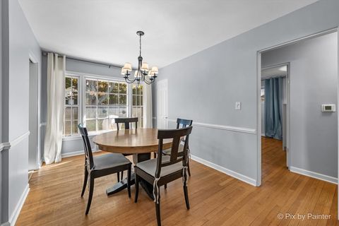 Tiny photo for 155 N Park Boulevard, Glen Ellyn, IL 60137 (MLS # 12511859)