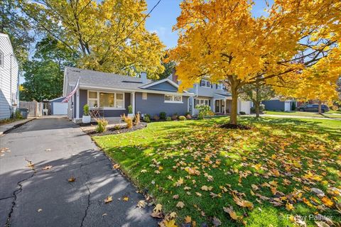 Photo of 155 N Park Boulevard, Glen Ellyn, IL 60137 (MLS # 12511859)