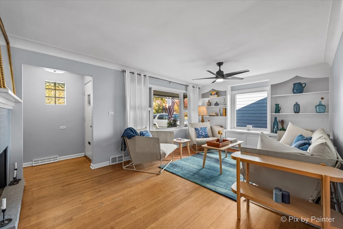 155 N Park Boulevard