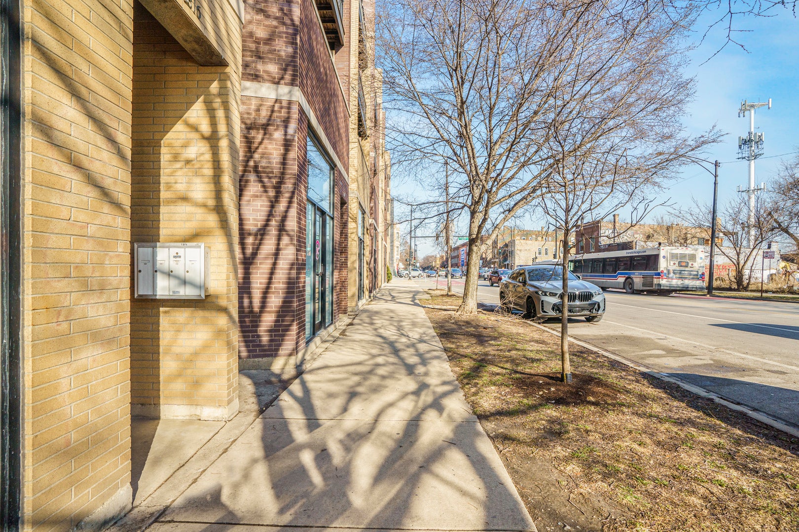 2816 W Chicago Avenue 1