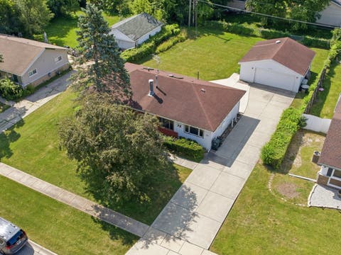Tiny photo for 75 Maricopa Lane, Hoffman Estates, IL 60169 (MLS # 12715803)