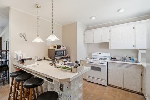 Tiny photo for 75 Maricopa Lane, Hoffman Estates, IL 60169 (MLS # 12715803)