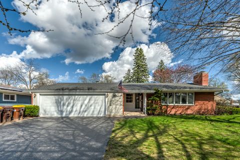 Photo of 400 Becking Avenue, Woodstock, IL 60098 (MLS # 12622749)