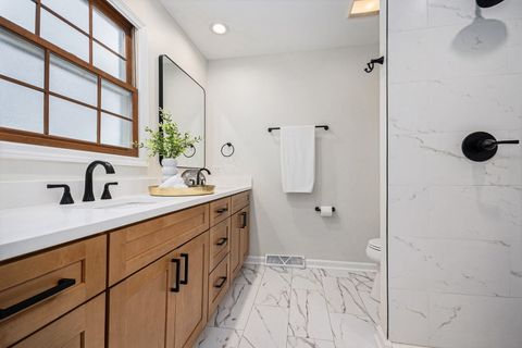 Tiny photo for 5387 Candlewood Court, Lisle, IL 60532 (MLS # 12593031)