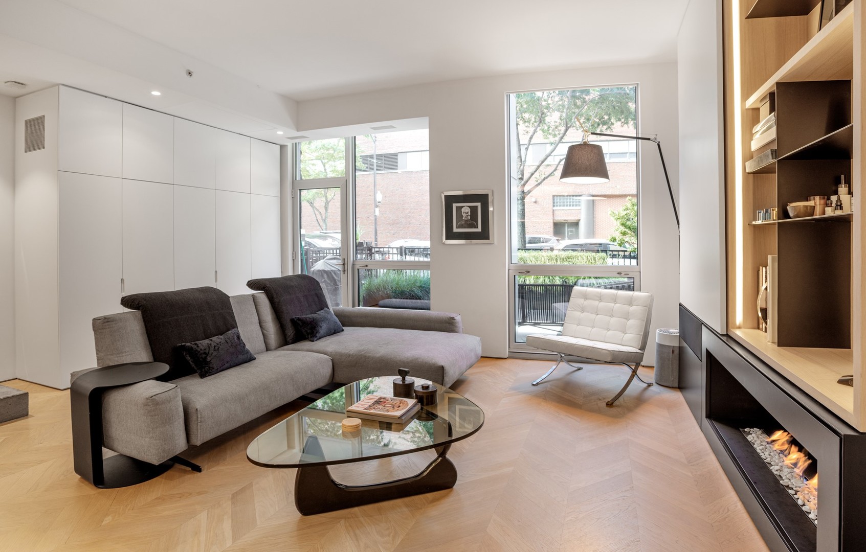 1917 S Calumet Avenue