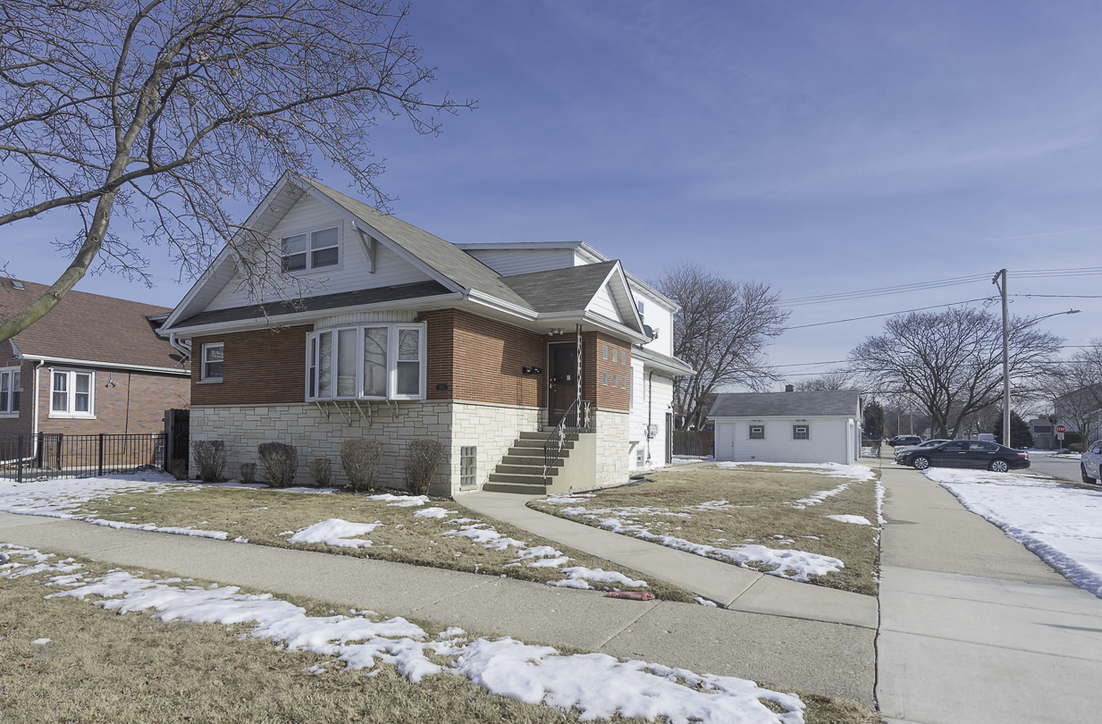 Photo 1 of 23 — 1103 N 15th Avenue, Melrose Park, IL 60160