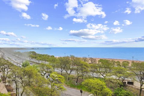 Tiny photo for 1000 N Lake Shore Drive #808, Chicago, IL 60611 (MLS # 12656600)