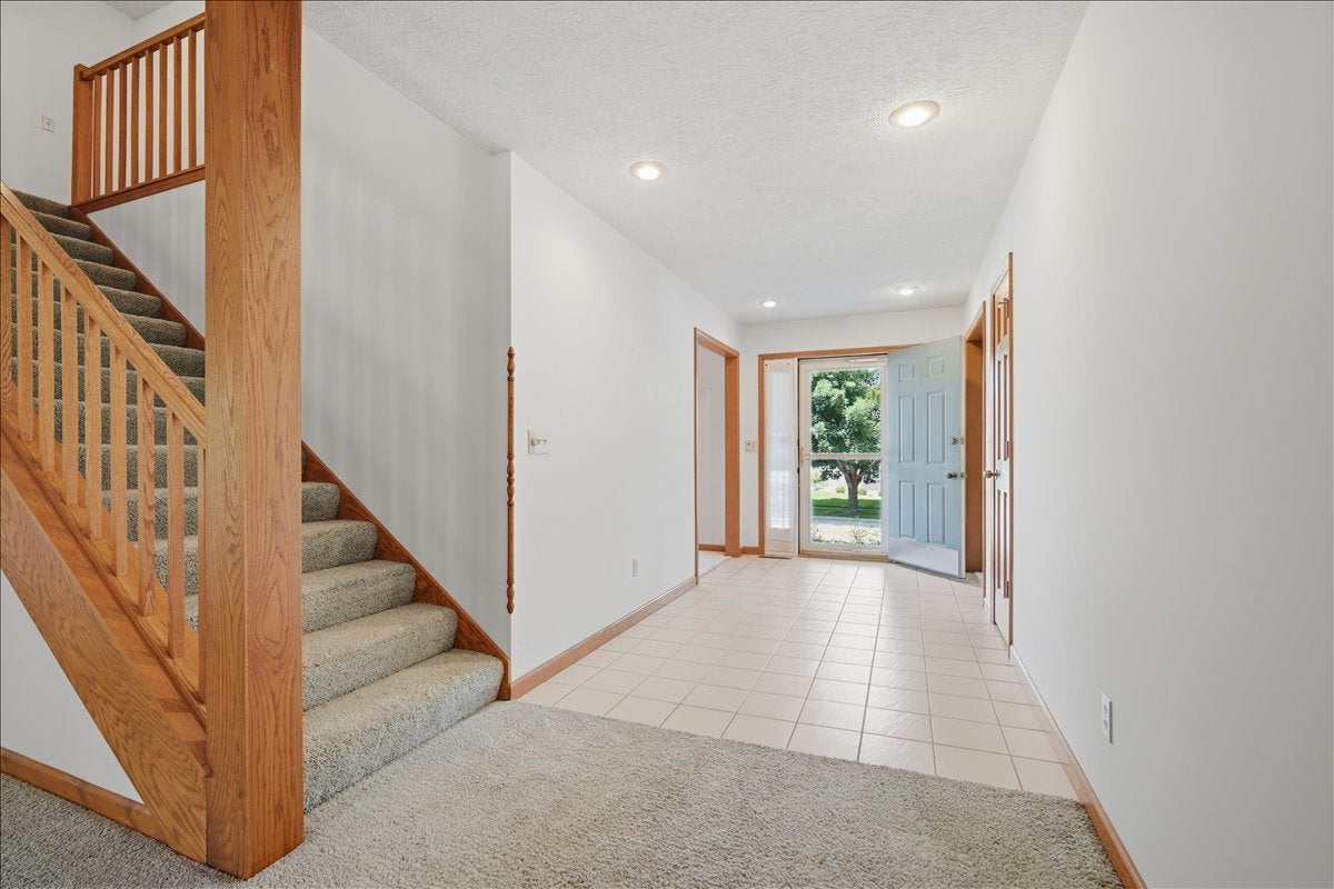 2 Stetson Drive