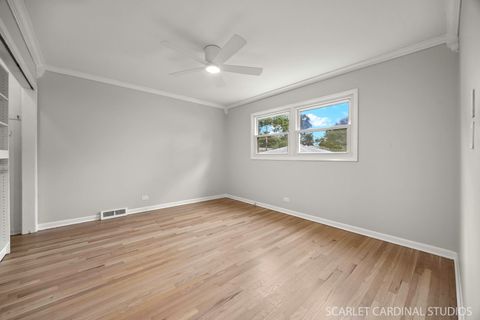 Tiny photo for 596 Lowden Avenue, Glen Ellyn, IL 60137 (MLS # 12493672)