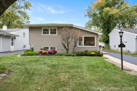Tiny photo for 596 Lowden Avenue, Glen Ellyn, IL 60137 (MLS # 12493672)