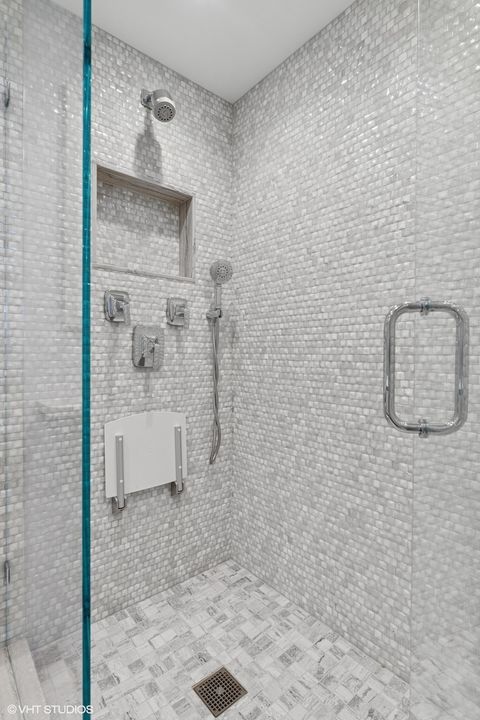 Tiny photo for 1555 N Astor Street #23SE, Chicago, IL 60610 (MLS # 12557086)