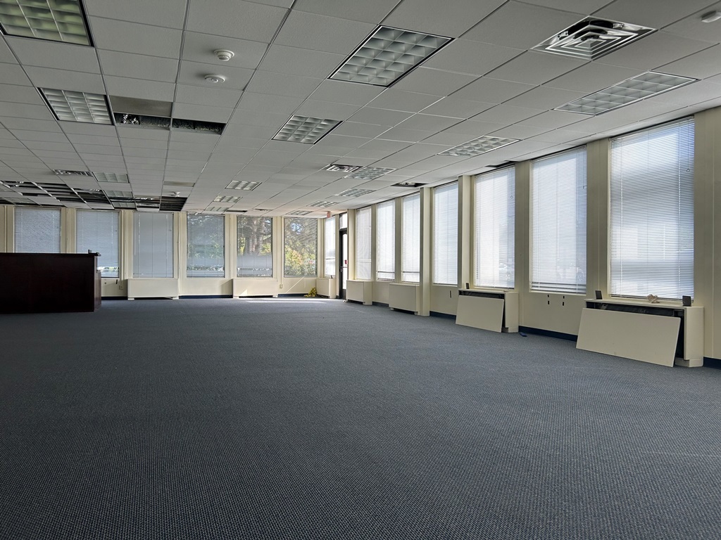 3201 Old Glenview Road 150