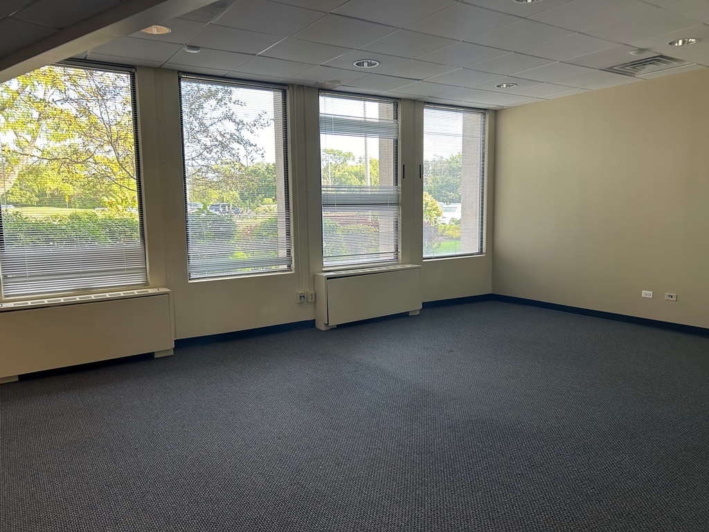 3201 Old Glenview Road 150