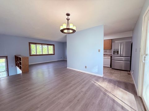 Tiny photo for 8824 Sunset Road, Clinton, IL 61727 (MLS # 12403615)