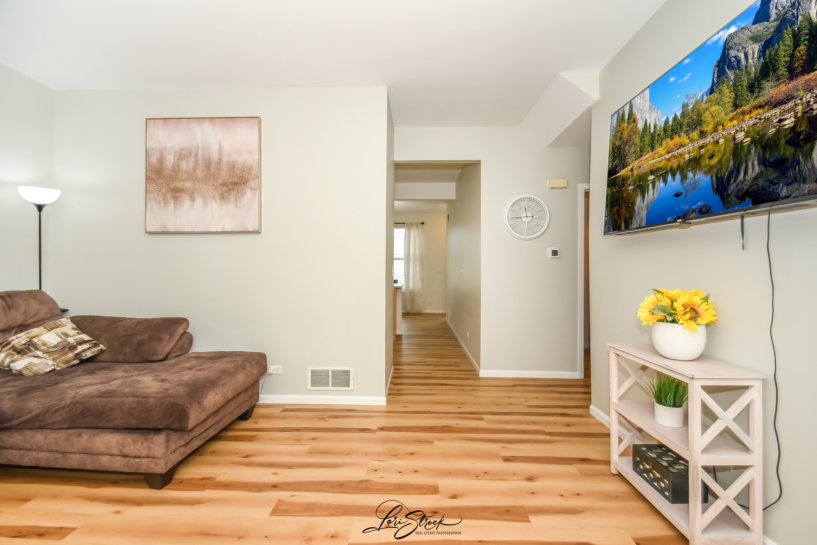 2124 GRAYHAWK Drive