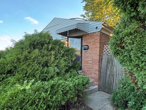 Photo of 4439 S Lawler Avenue, Chicago, IL 60638 (MLS # 12491268)