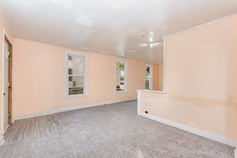 Tiny photo for 627 Concord Street, Aurora, IL 60505 (MLS # 12508305)