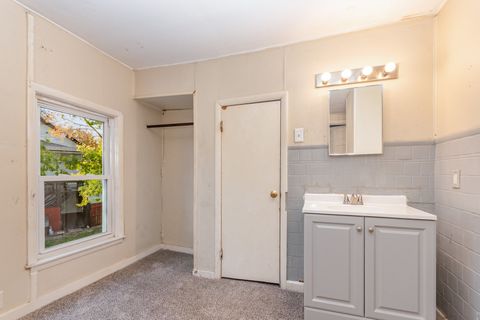 Tiny photo for 627 Concord Street, Aurora, IL 60505 (MLS # 12508305)