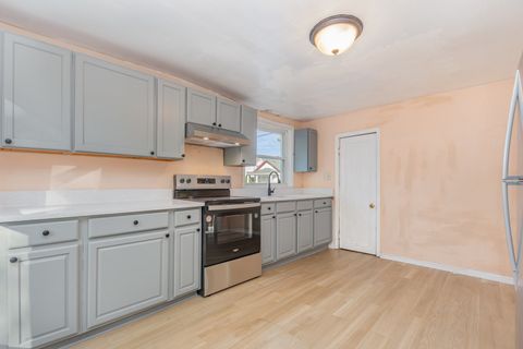 Tiny photo for 627 Concord Street, Aurora, IL 60505 (MLS # 12508305)