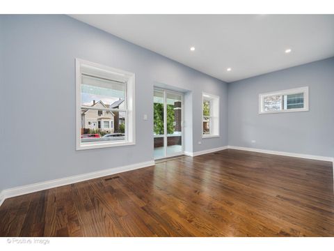 Tiny photo for 5025 W Superior Street, Chicago, IL 60644 (MLS # 12478925)