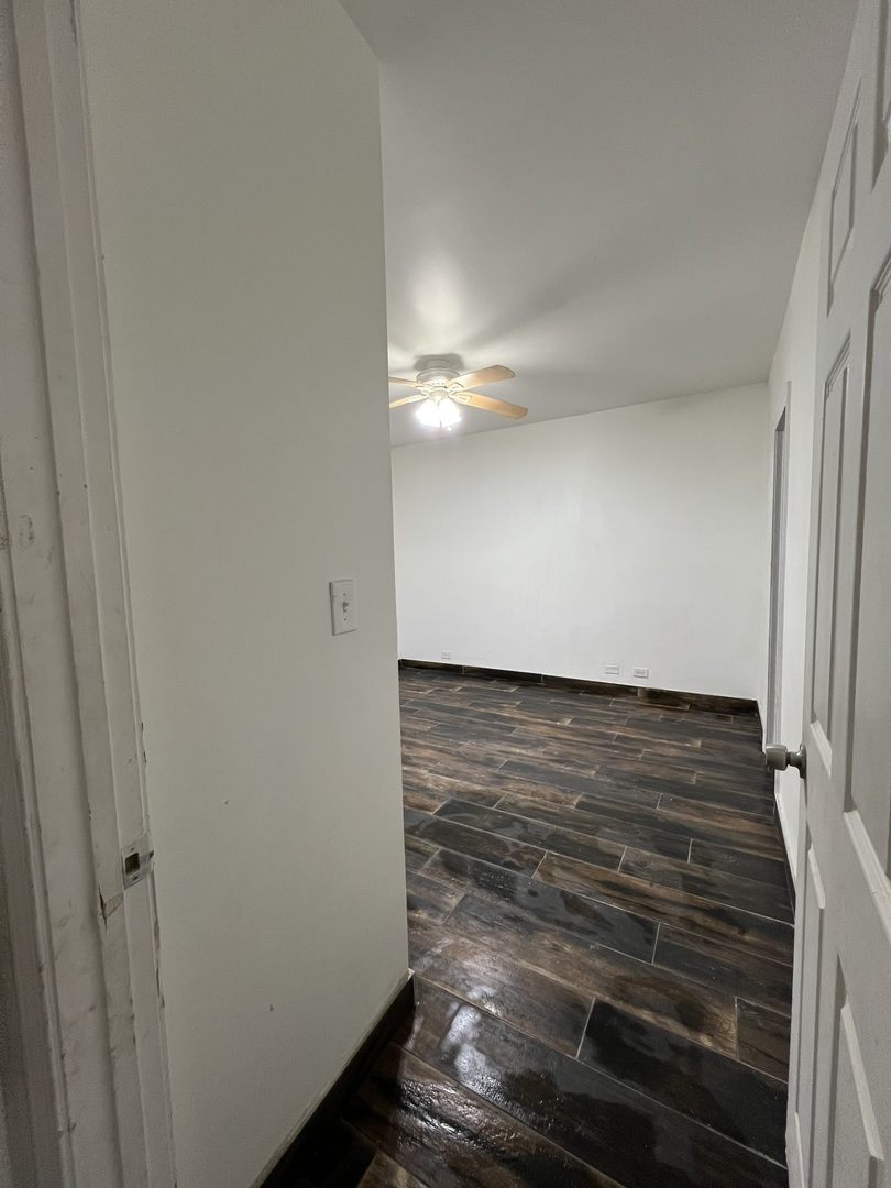 3008 W Flournoy Street 1