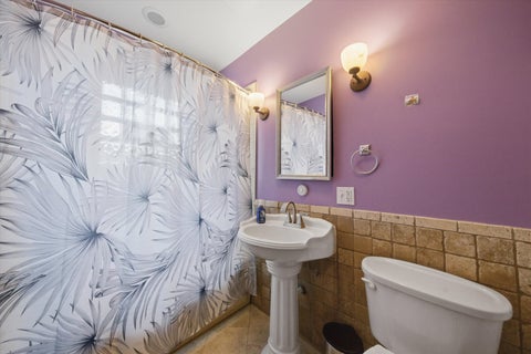Tiny photo for 6211 N Mozart Street #2N, Chicago, IL 60659 (MLS # 12743815)