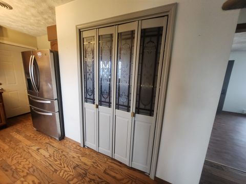 Tiny photo for 904 S Sunset Terrace Drive, Pinckneyville, IL 62274 (MLS # EB460667)