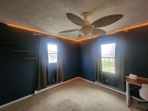 Tiny photo for 904 S Sunset Terrace Drive, Pinckneyville, IL 62274 (MLS # EB460667)