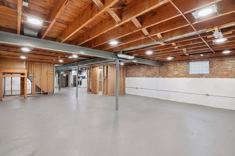Tiny photo for 4454 N Richmond Street, Chicago, IL 60625 (MLS # 12634975)