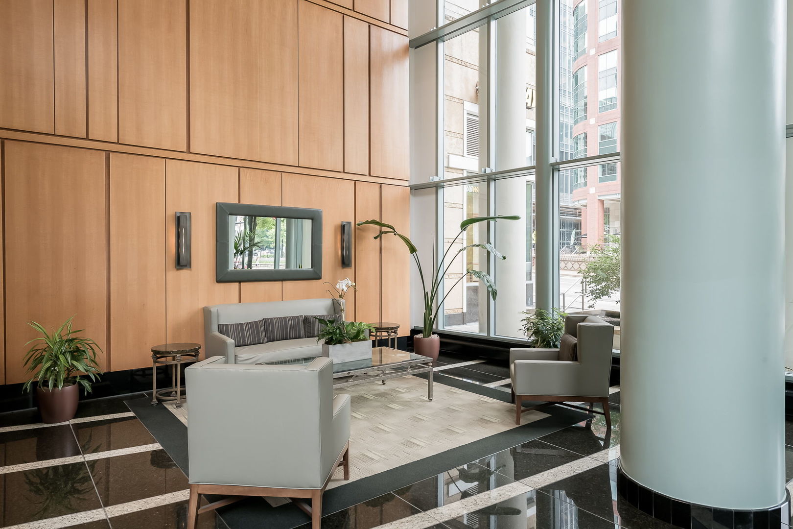345 N LaSalle Drive 1501