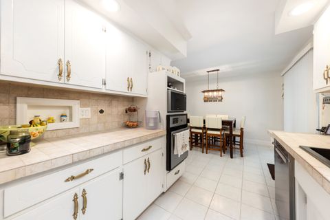 Tiny photo for 15542 Catalina Court, Orland Park, IL 60462 (MLS # 12627924)