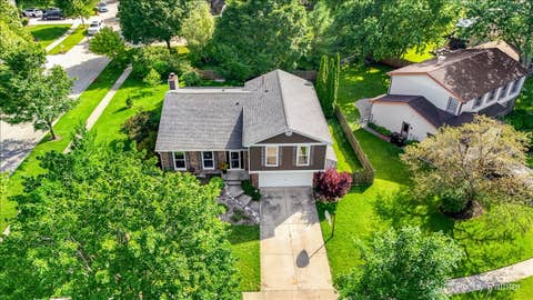Tiny photo for 1021 Colony Drive, Crystal Lake, IL 60014 (MLS # 12682908)