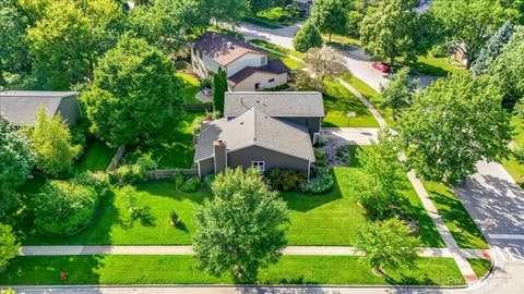 Tiny photo for 1021 Colony Drive, Crystal Lake, IL 60014 (MLS # 12682908)