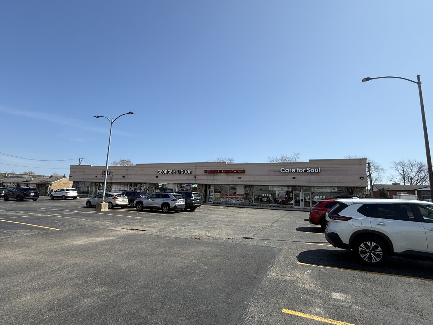 1175-91 Elmhurst Road